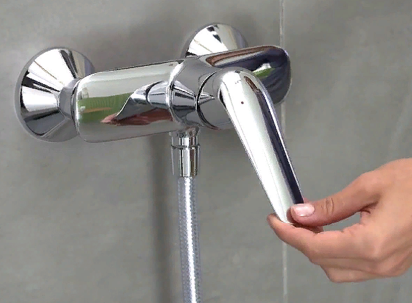 Smesitel dlya dusha HANSGROHE NOVUS 71060000 3 Smesitel dlya dusha HANSGROHE NOVUS 71060000 3