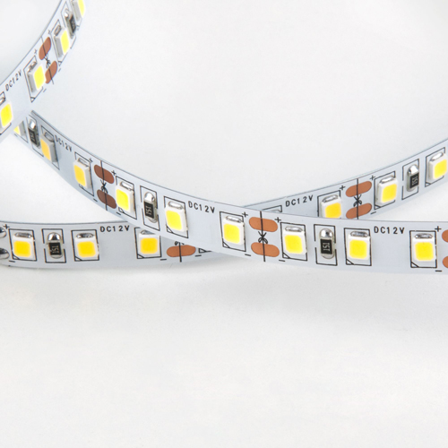 Komplekt svetodiodnoj lenty 3