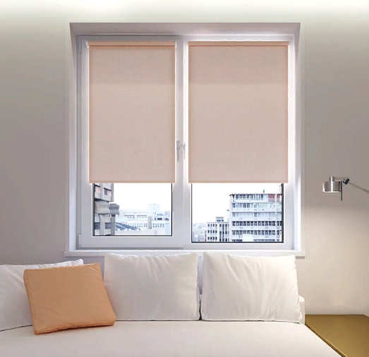 Rulonnaya shtora persik 2