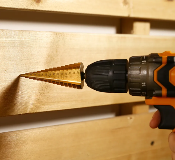 Sverlo po metallu stupenchatoe 4