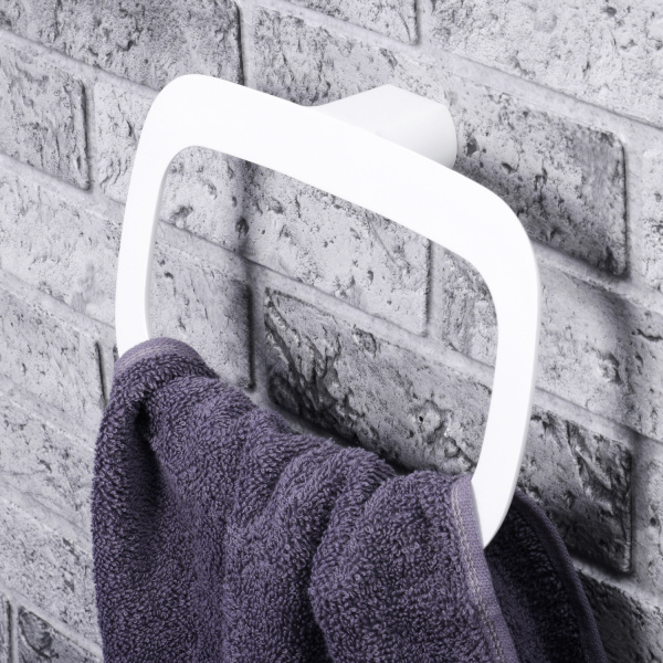 Derzhatel polotenec Wasserkraft Kammel K-8360WHITE belyj 2