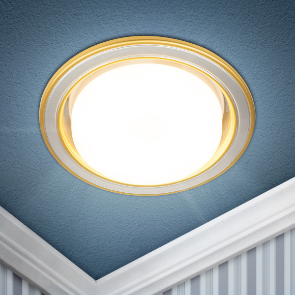 Svetilnik vstraivaemyj ERA KL35 2