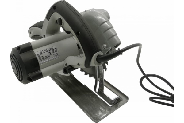 Diskovaya pila Resanta DP-165 1300 2