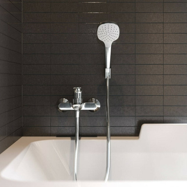 Smesitel dlya vanny HANSGROHE LOGIS 71400000 3