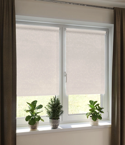 Rulonnaya shtora Royal 2